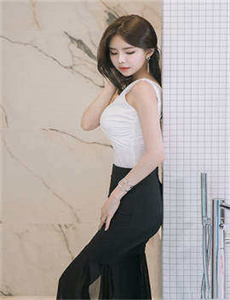 摇滚芭比